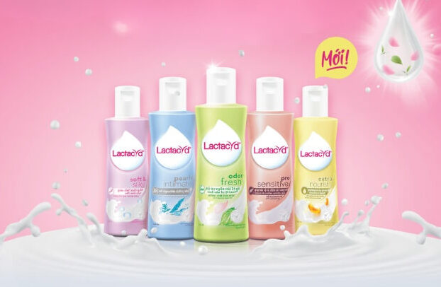 Dung dịch vệ sinh Lactacyd Soft & Silky (Lọ 250ml)